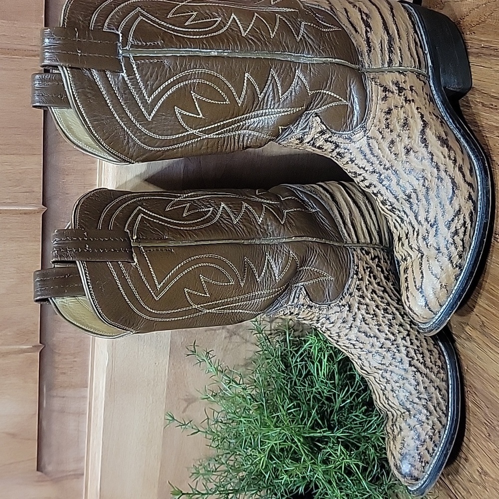 Vintage Tony Lama Wildebeast & Cape Buffalo Leather Cowgirl Boots 6